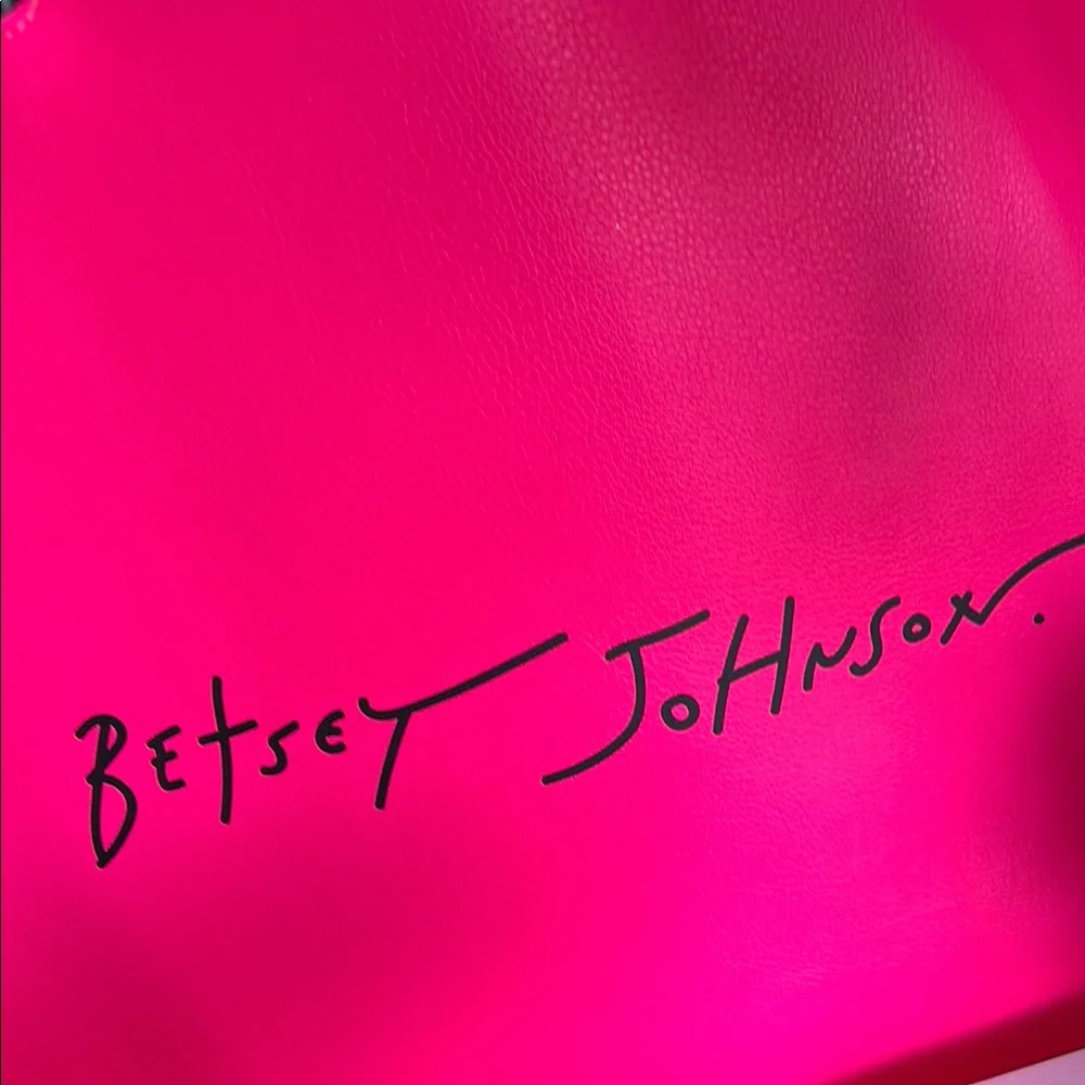 Betsey Johnson Leopard Print clutch/cosmetic Bag